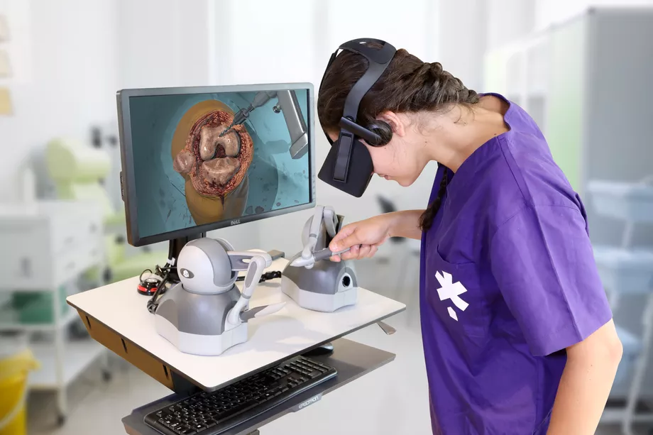 Sanal Ameliyat Teknolojisi Tıp Dünyasına Tecrübe Katacak VR